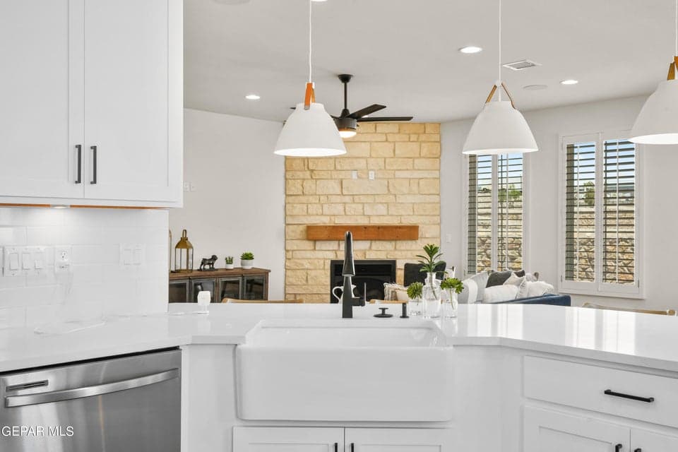 12601 Fredericksburg Ave-22