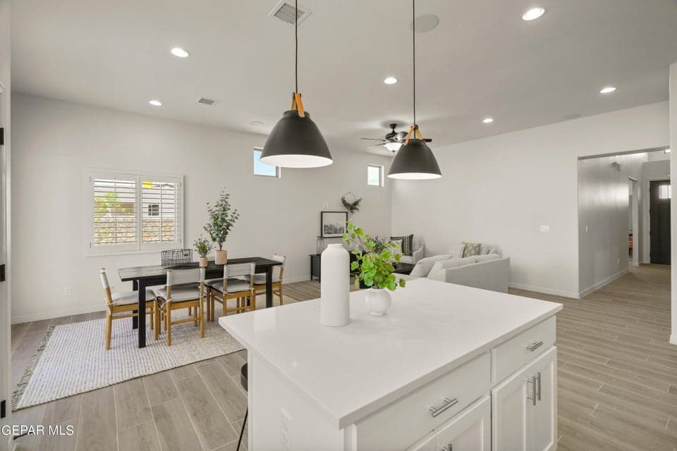 13825 Paseo Bosque-20