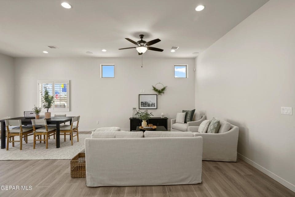 13825 Paseo Bosque-9