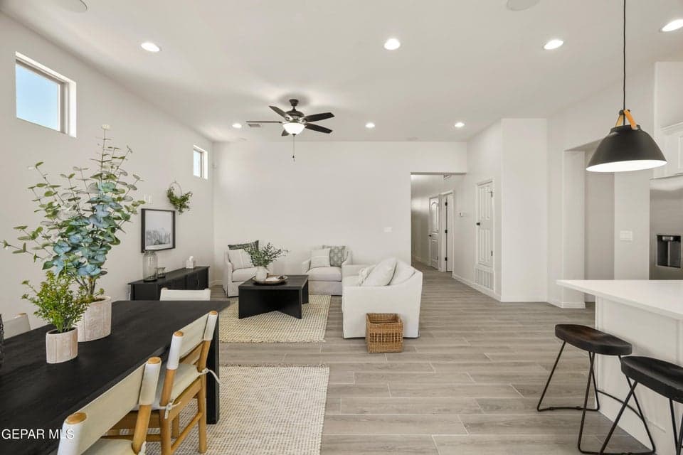 13825 Paseo Bosque-14