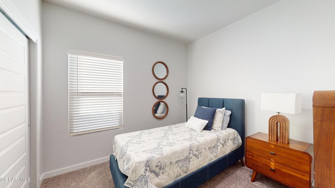 11110-Ground-Cherry-St-12132023_075023