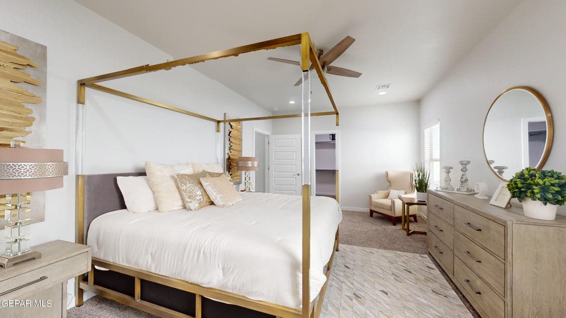 11110-Ground-Cherry-St-12132023_081913