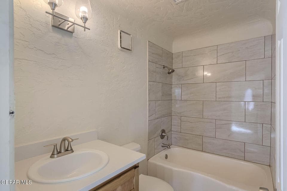 7113 Dale Road _ 036