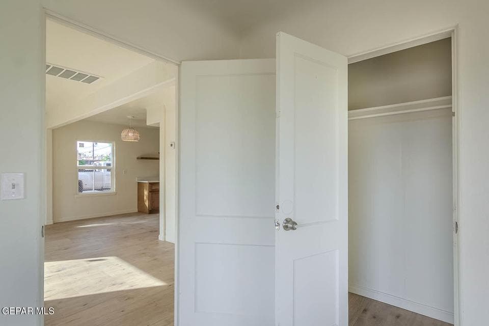 7113 Dale Road _ 044