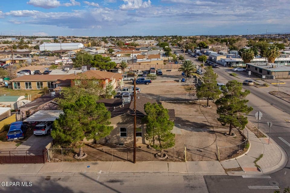 7113 Dale Road _ 053