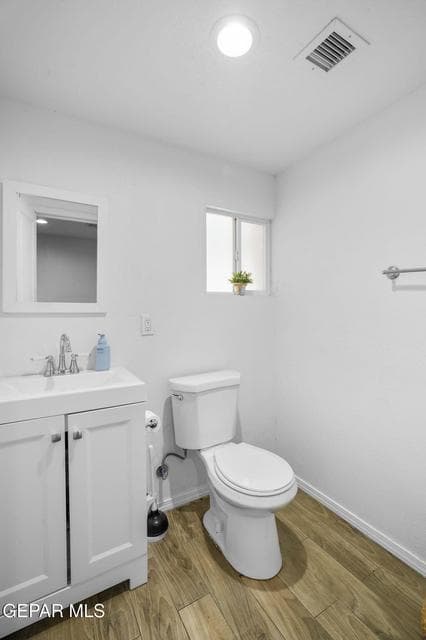 3817 Frankfort Ave-34