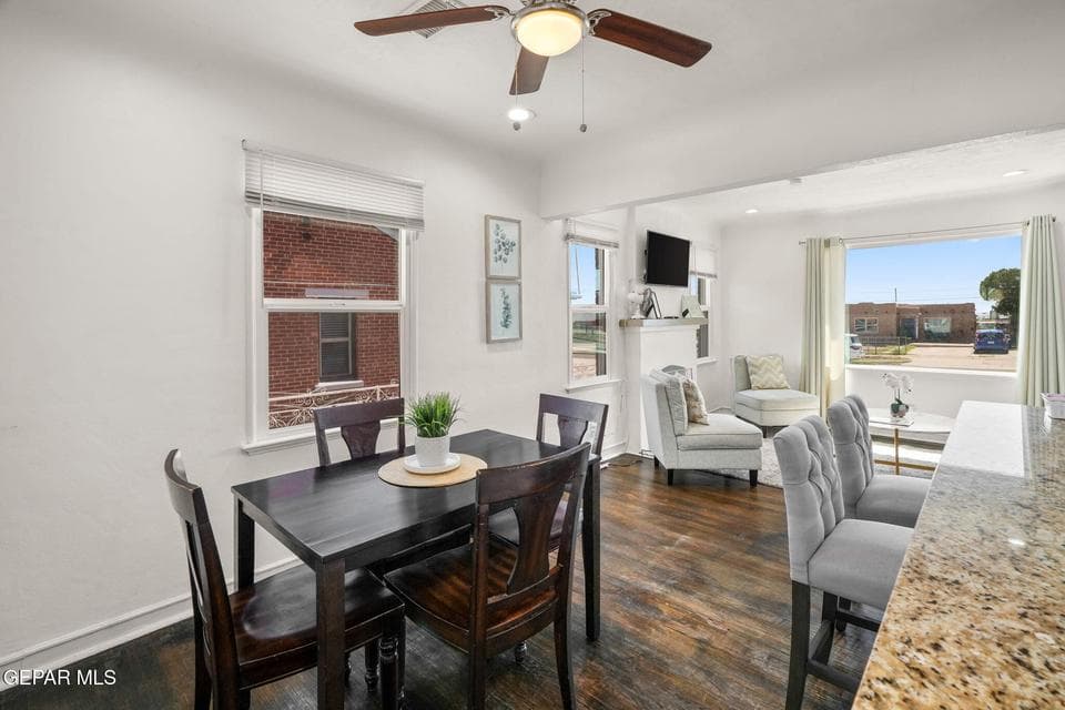 3817 Frankfort Ave-11