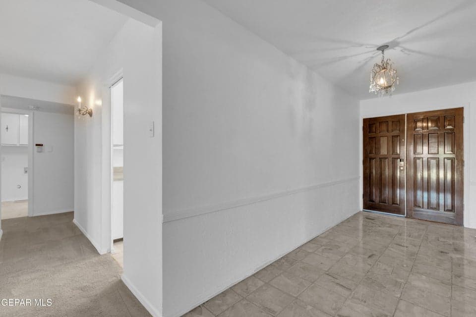 Entrance to Kitchen hallway