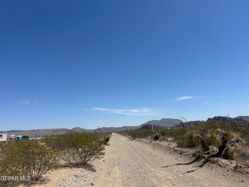 View East (Hueco Tanks)