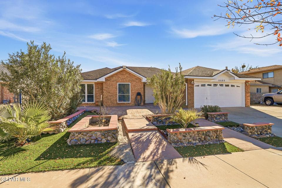 27-web-or-mls-17-print-IMG_4330