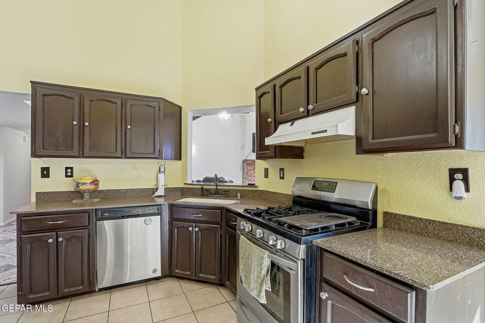 30-web-or-mls-19-print-IMG_4428