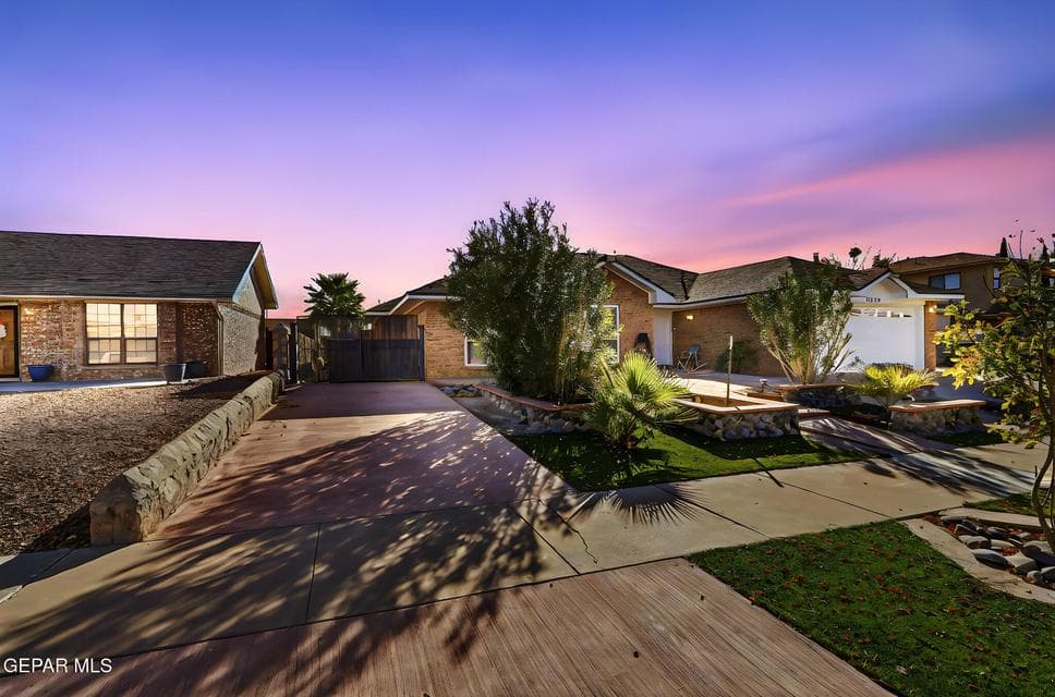 34-web-or-mls-21-print-IMG_4337 day to d