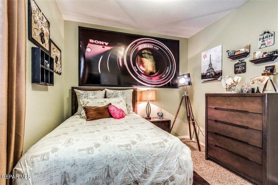 Picture for illustration purposes only. Previous model home.