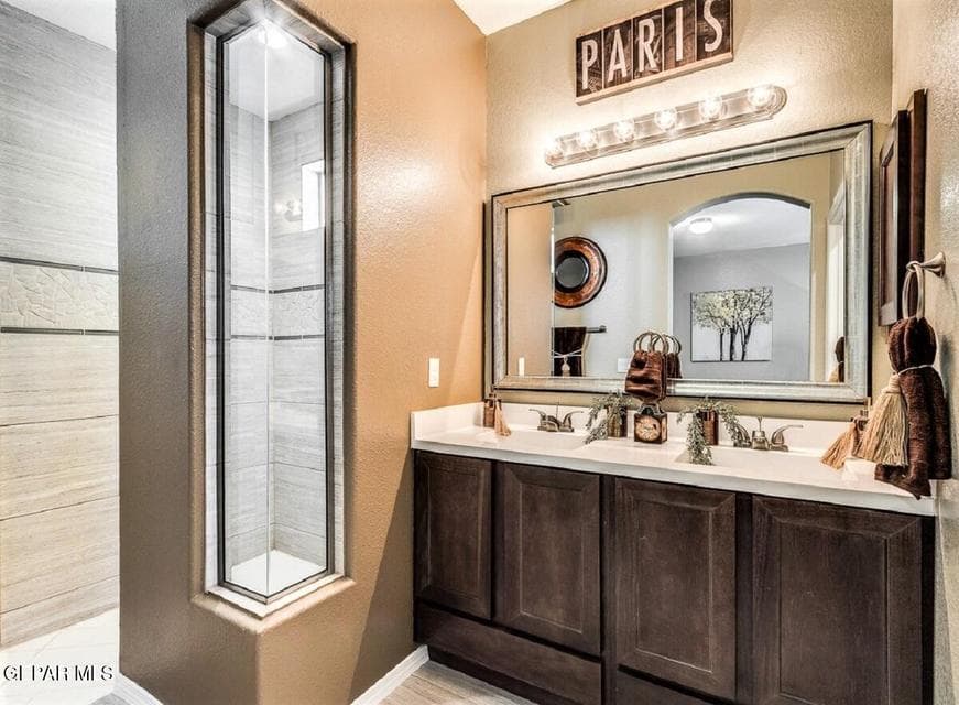 Picture for illustration purposes only. Previous model home.