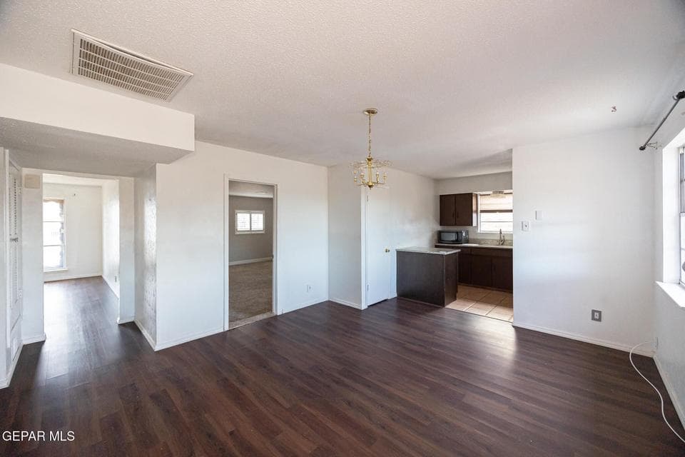 5409 Edmonton Avenue-2