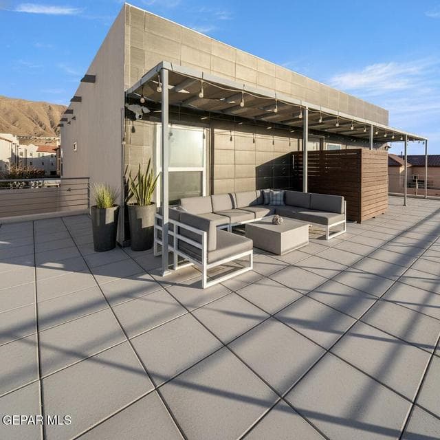 The rooftop could look like this with furniture