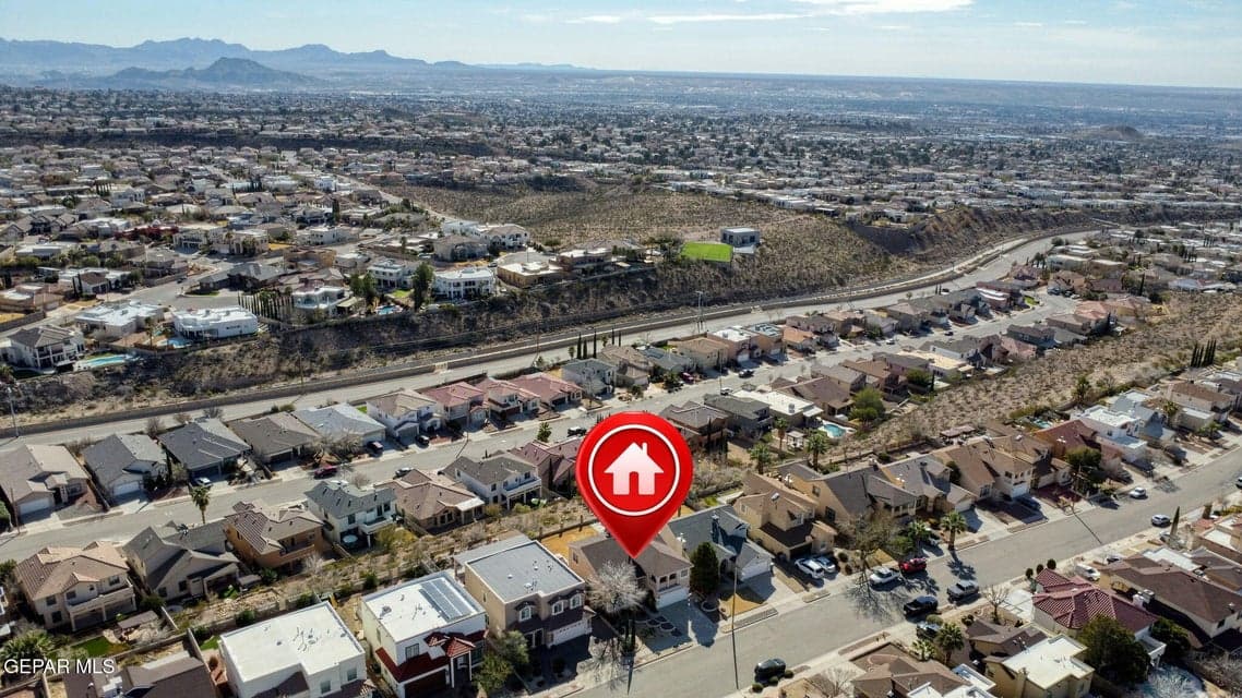 Neighborhood Overview