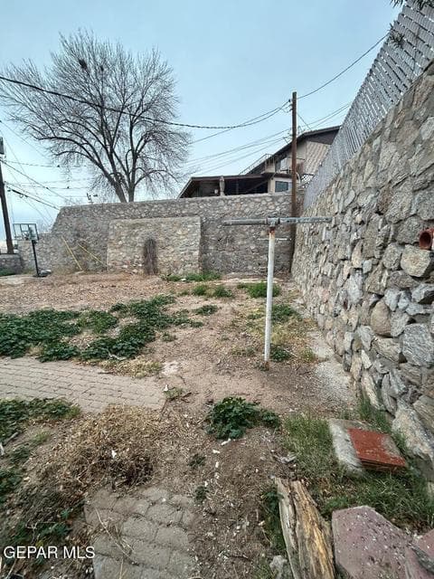 1905wedgewoodbackyard