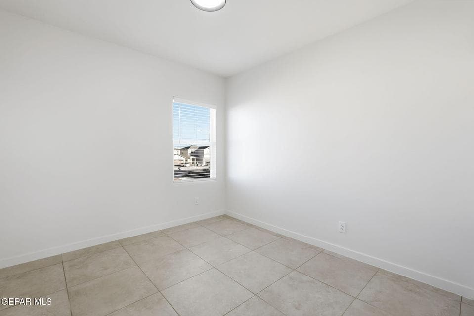 18-web-or-mls-IMG_8993