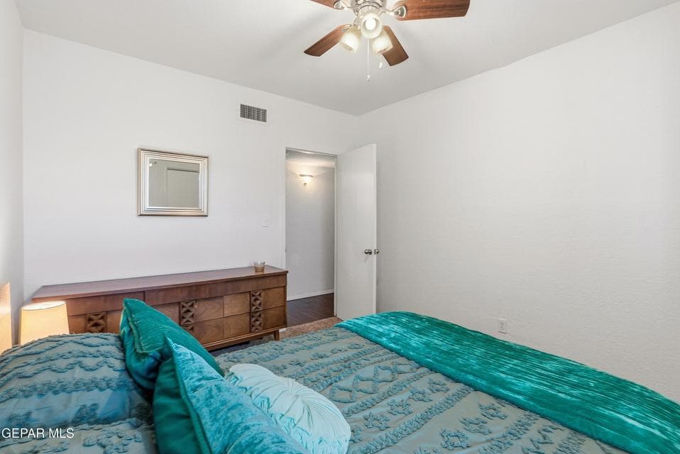 6609 Mesa Grande Ave