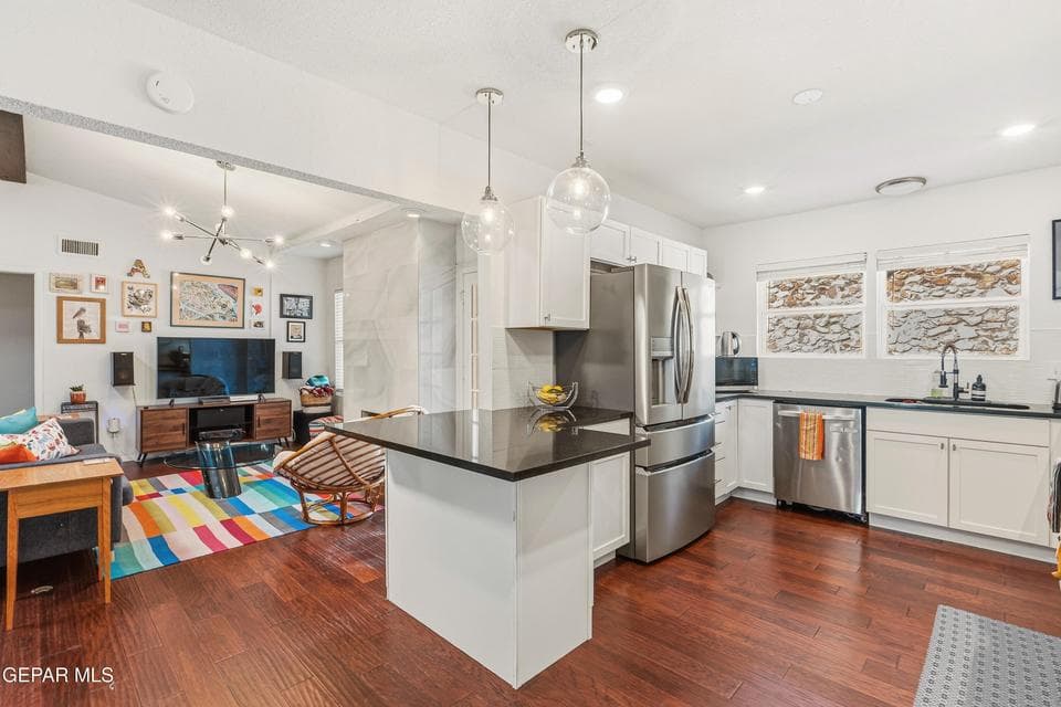 6609 Mesa Grande Ave