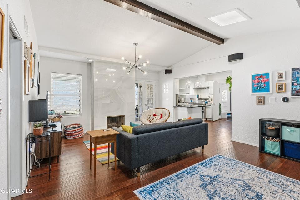 6609 Mesa Grande Ave