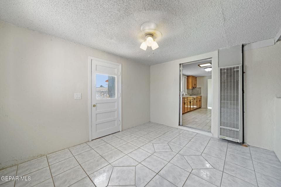 22-web-or-mls-A24I3193