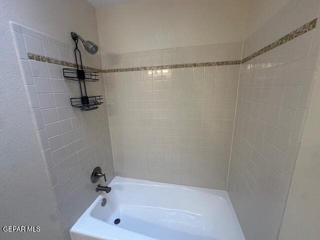 GUEST BATHROOM VIEW II