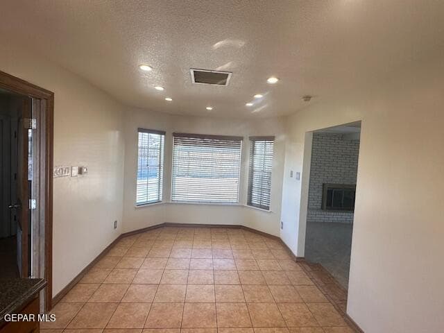 GOOD SIZE DINING AREA