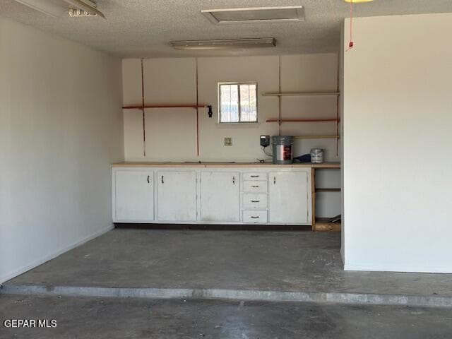 GARAGE WITH WORK SPACE