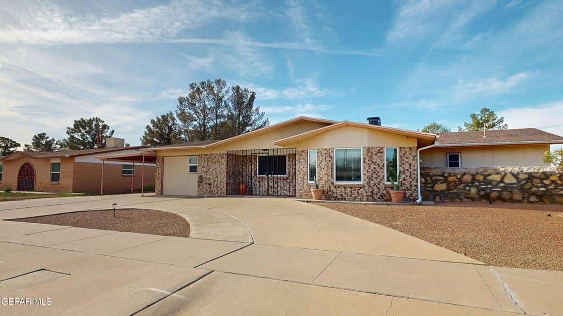 8612-Arboleda-Dr-02272026_111837