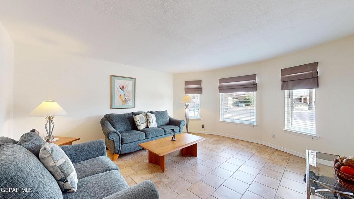 8612-Arboleda-Dr-02272026_111121