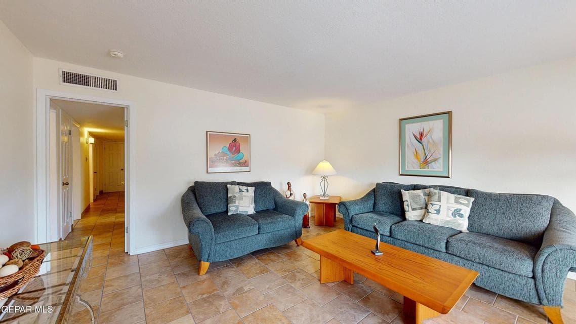 8612-Arboleda-Dr-02272026_111103