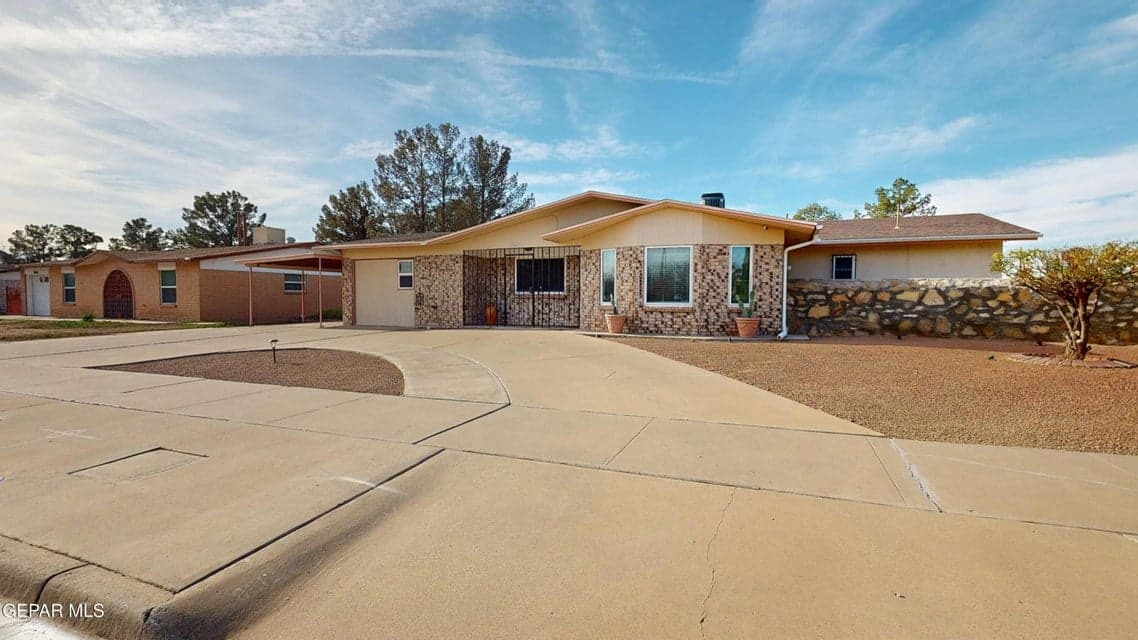 8612-Arboleda-Dr-02272026_111831