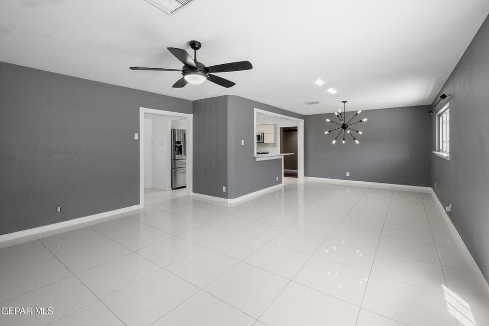210-Belvidere-MLS-Camera-Guy-8