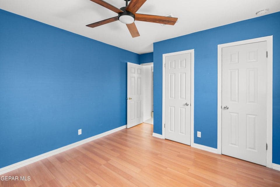 210-Belvidere-MLS-Camera-Guy-13