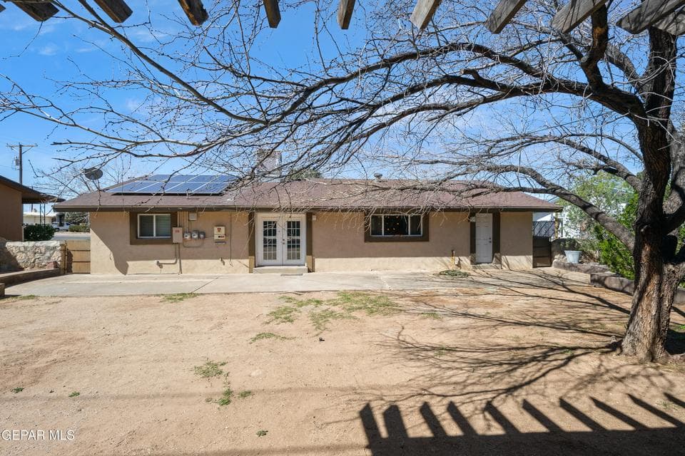 210-Belvidere-MLS-Camera-Guy-30
