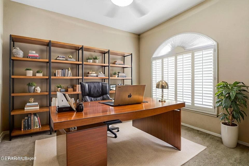 3-web-or-mls-IMG_2042_1 virtually staged