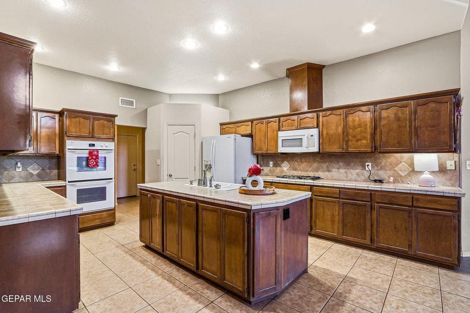 13-web-or-mls-IMG_2105_1