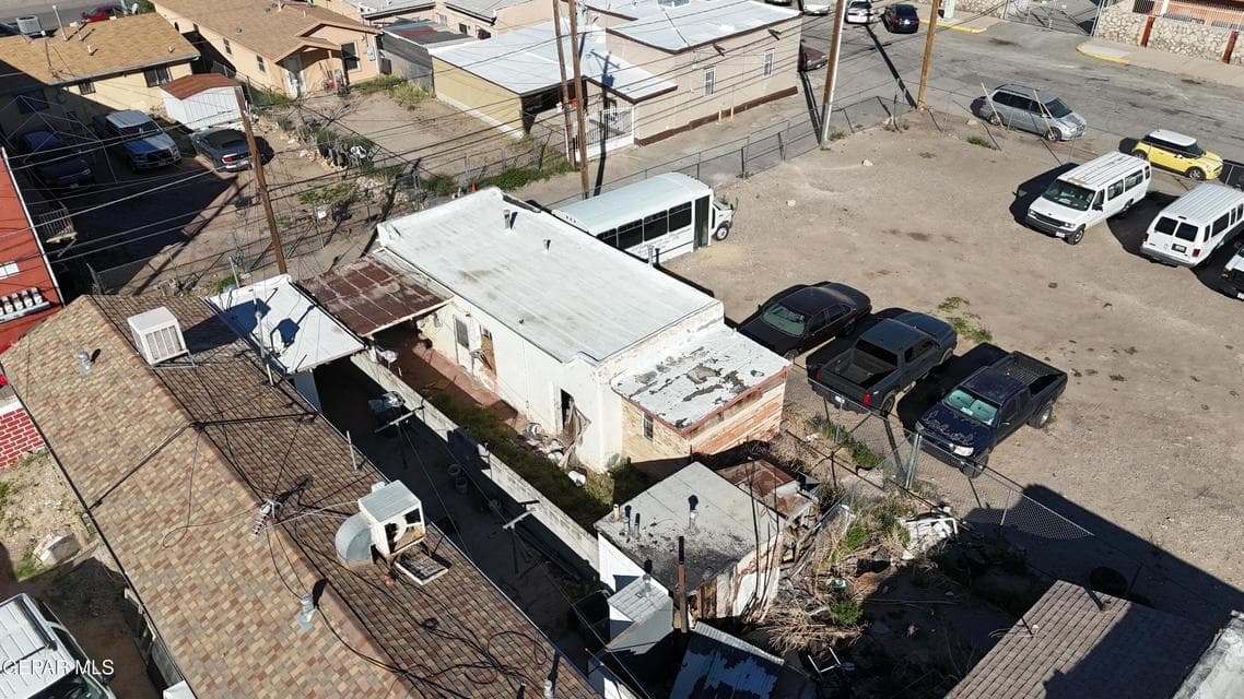 1931F58D-DFAD-4647-BB17-50B2DC38C350