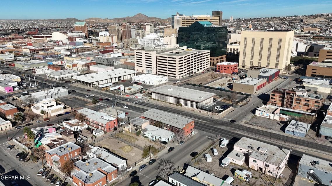 56362120-11A7-46EB-A489-48365A7536B0