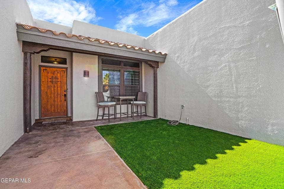 OSCAR PEREZ EDITED-4