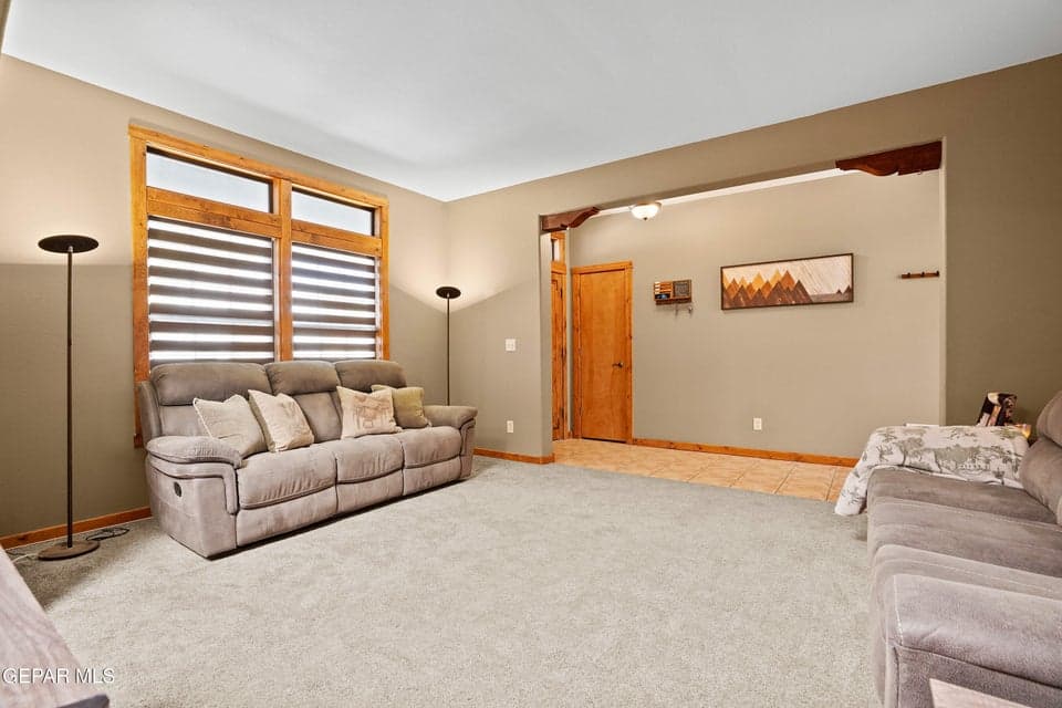 OSCAR PEREZ EDITED-17