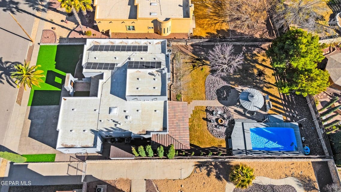 OSCAR PEREZ EDITED-47