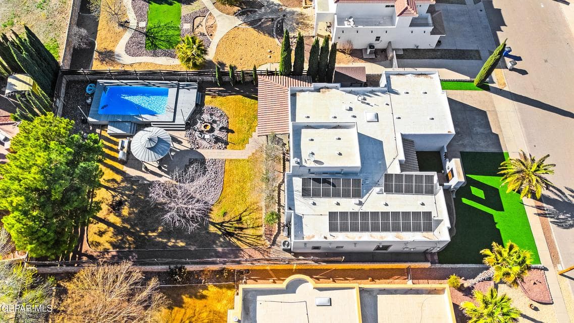 OSCAR PEREZ EDITED-49