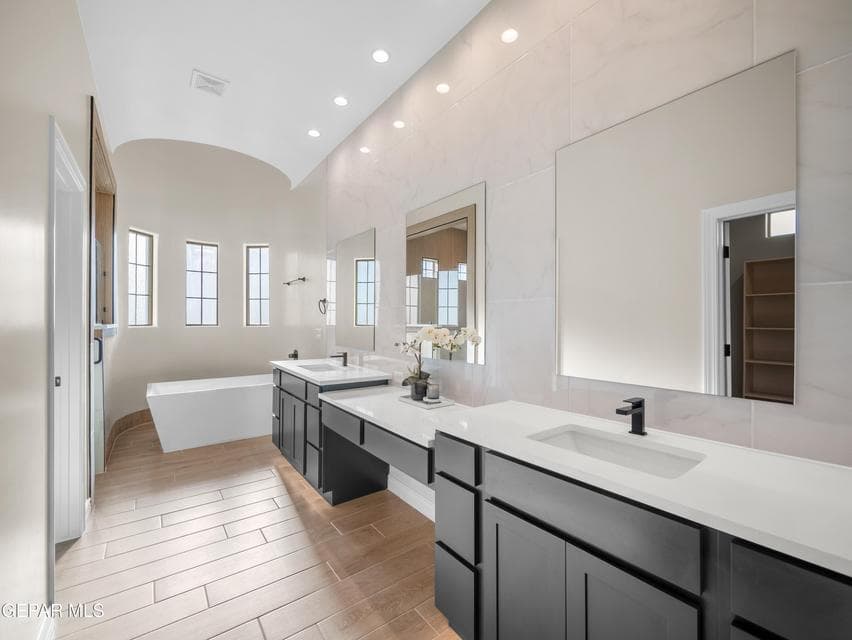 Photo of 1910 Concho Court