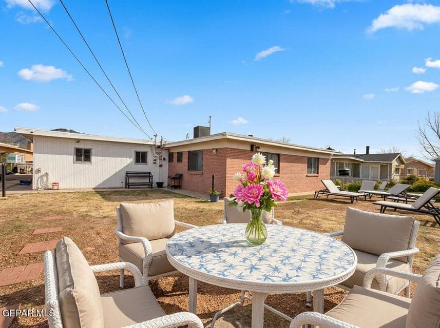 See photos at end for real photo- this shows potential