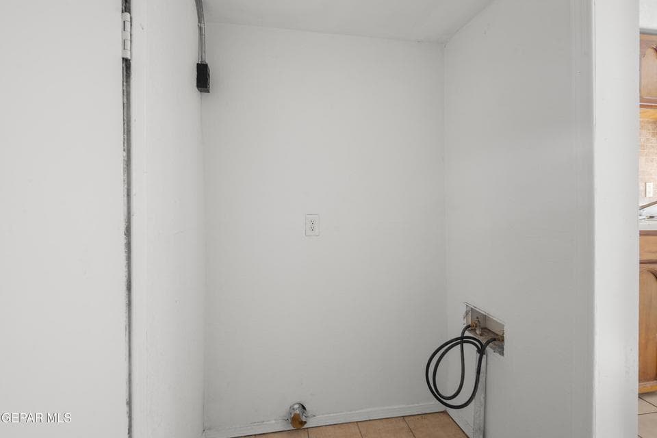 3315-E-Missouri-MLS-Camera-Guy-5