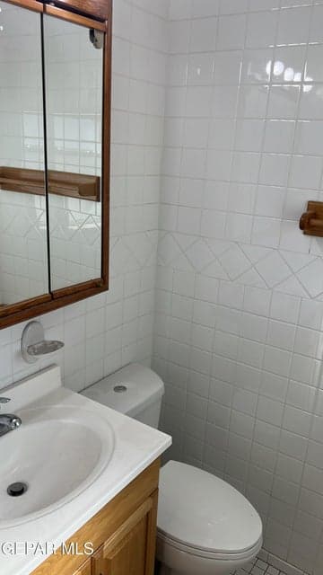 D78DB68B-411A-41C7-B585-2E9A708CD901