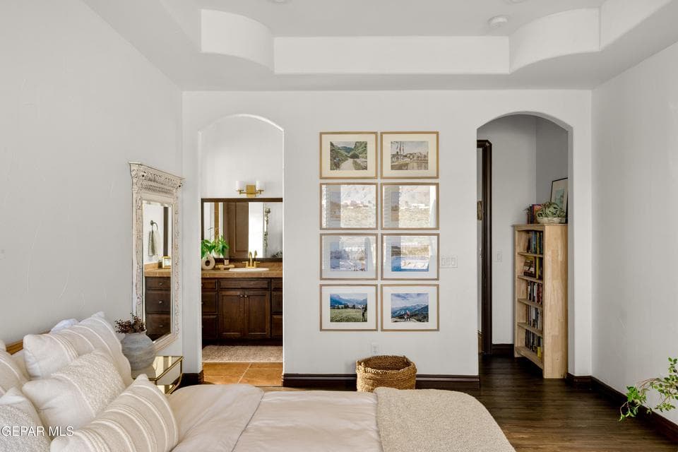 6252 -Franklin-Ridge-MLS-Camera-Guy-33